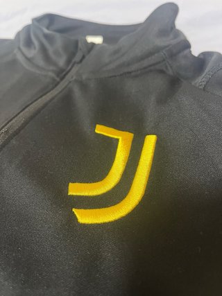 Sudadera Juventus Adidas Negra y Amarilla