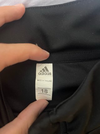 Sudadera Juventus Adidas Negra y Amarilla