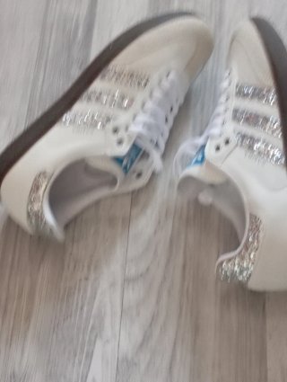 Zapatillas Adidas Samba Blancas y Plateadas
