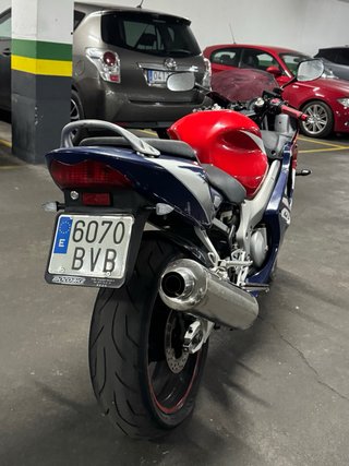 Honda CBR 600 F4i 2002