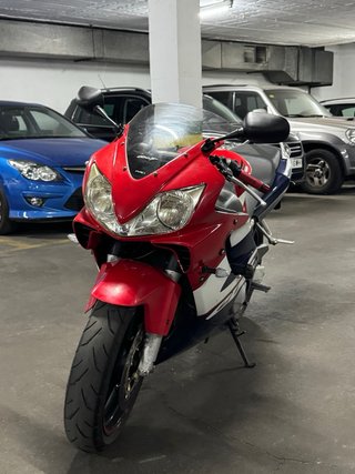 Honda CBR 600 F4i 2002