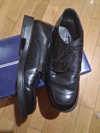 Zapatos de vestir de cuero negros