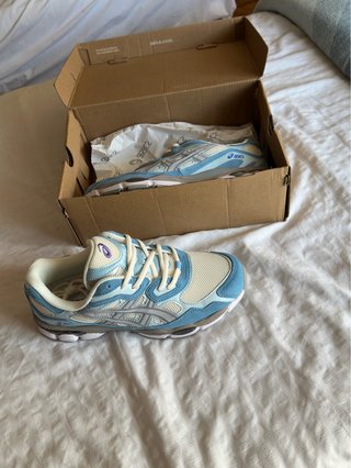 Zapatillas Asics Gel Beige y Azul