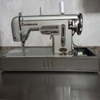 Máquina de coser Sunbeam Zig-Zag Vintage
