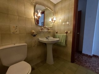 Se vende piso cerca del Vial