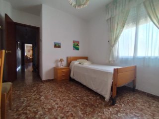 Se vende piso cerca del Vial