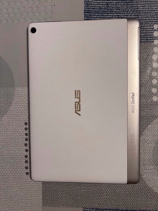 Tablet ASUS Oro e Bianco