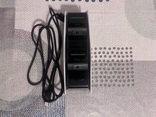 Caricabatterie DualSense PS5