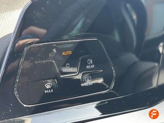 Volkswagen Golf Life 1.5 TSI 96kW (130CV)