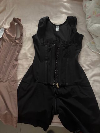 Faja Reductora Colombiana Beige y Negra 2 tallas