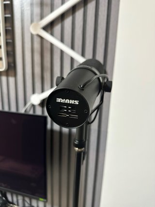 Microfone profissional de estúdio Shure SM7B