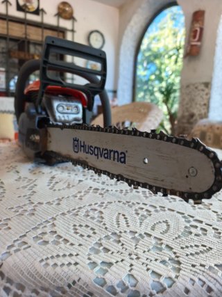 Motosierra Husqvarna 135 Mark II