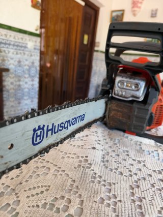 Motosierra Husqvarna 135 Mark II