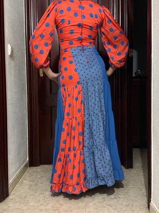 Traje de flamenca volantes lunares