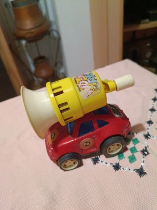 Coche de bomberos de juguete antiguo