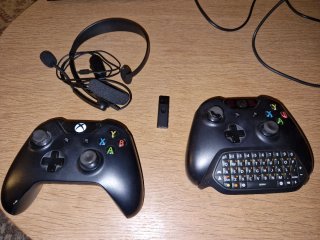 Xbox ONE Negra + Kinect + Accesorios y juegos