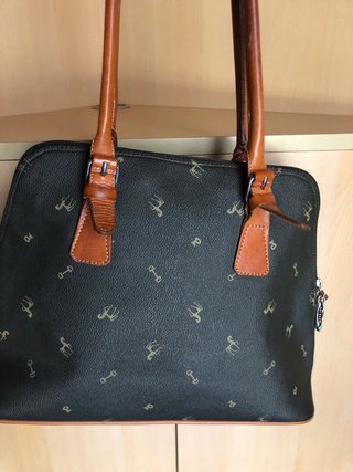 Bolso Petusco Negro y Marrón