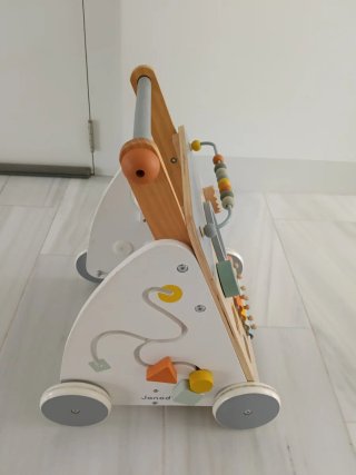 Coche Andador Janod Madera y Blanco