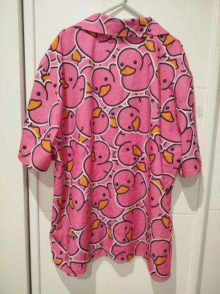 Camisa estampada de patos rosa