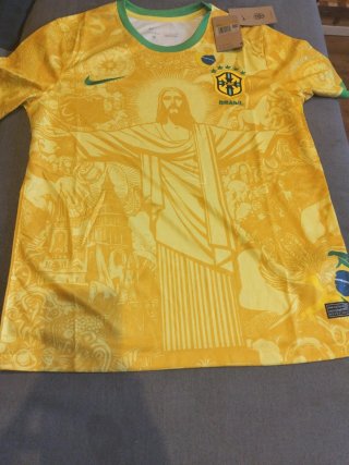 Camiseta futbol Brasil Nike Talla S