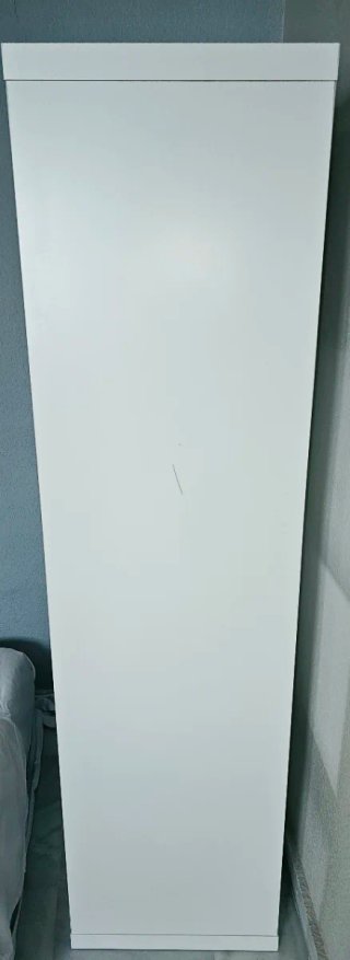 Estantería blanca de madera Ikea Kallax  42x147 cm