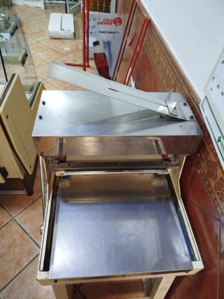Cortadora de pan profesional
