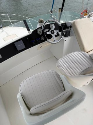 Barco Beneteau Antares 980 Fly