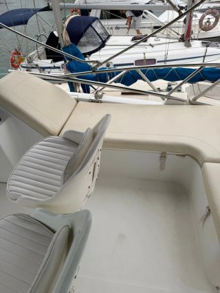 Barco Beneteau Antares 980 Fly