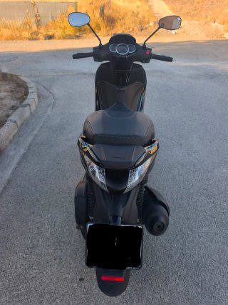Piaggio Beverly 300 Negra