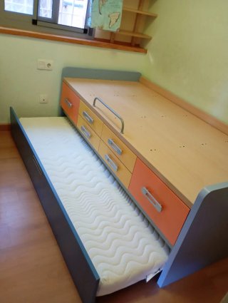 Cama nido con cajones casi nueva