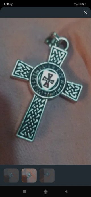 Cruz Templaria Plata y Rojo