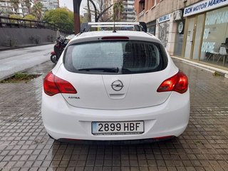 Opel Astra 1.4 Essentia