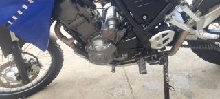Yamaha XT660R Enduro Azul y Negra