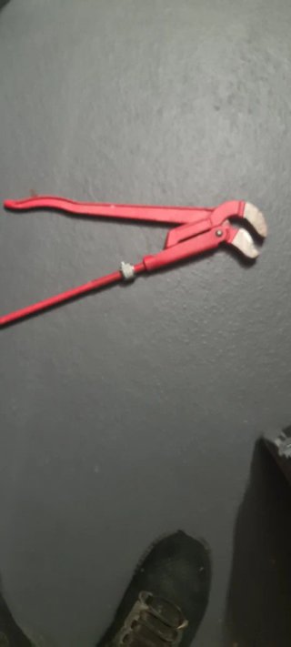 Llave inglesa fontanería grande