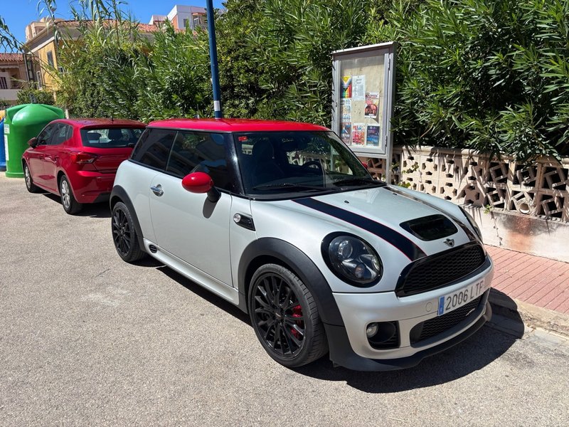 MINI Cooper 2012 - foto 1