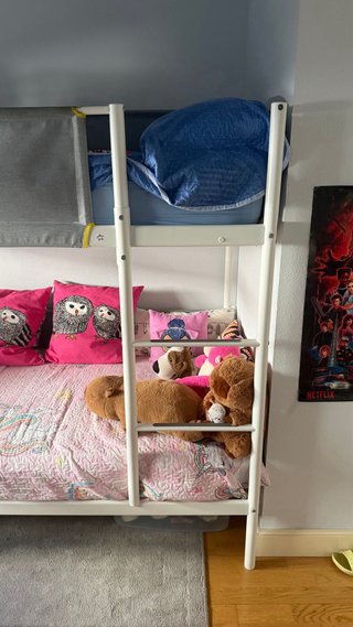 Litera IKEA blanca