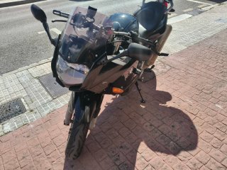 BMW F800ST Negra