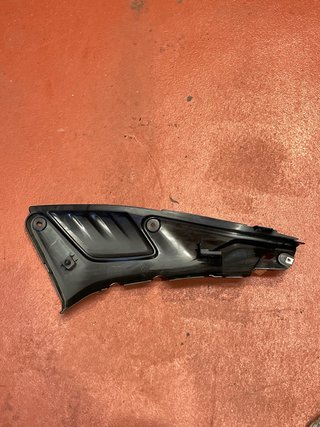 Tapa derecha Carenado Yamaha MT-125 2023