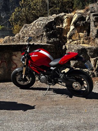 Ducati Monster 1100 Evo ABS + Control Traccion