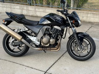 Kawasaki Z750