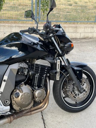 Kawasaki Z750