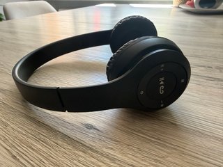 Cascos Bluetooth Negros