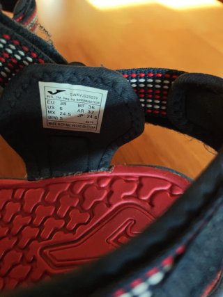 Sandalias Joma niño azul y rojo