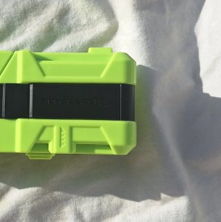 Lanciabeyblade verde neon