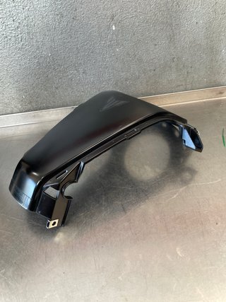 Tapa depósito Yamaha MT-125 2023
