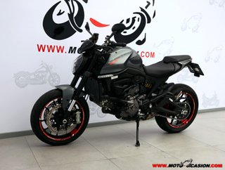 DUCATI MONSTER