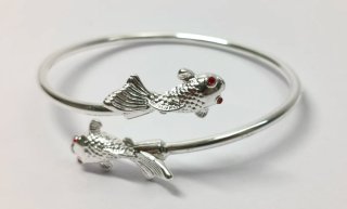 Pulsera Plata Pecesitos con Ojos Rojos