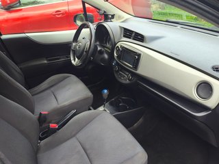 Toyota Yaris Hybrid Active 2012
