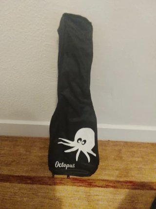 Ukelele Octopus Soprano negra con funda