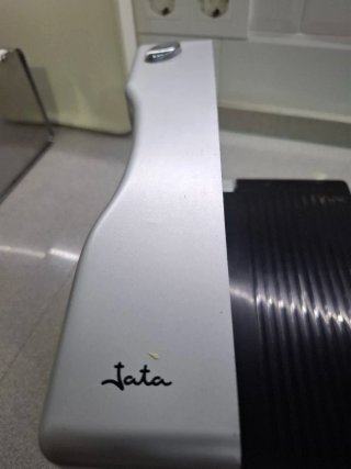 Cortadora de fiambres JATA  CF301